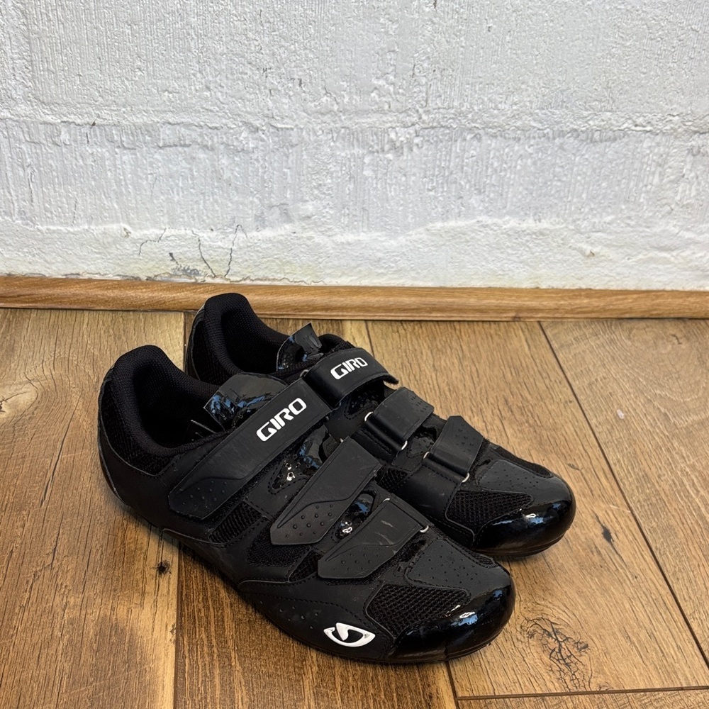 Giro Cycling 3 Strap Lipless Bike Black Cycling Shoes sz 11